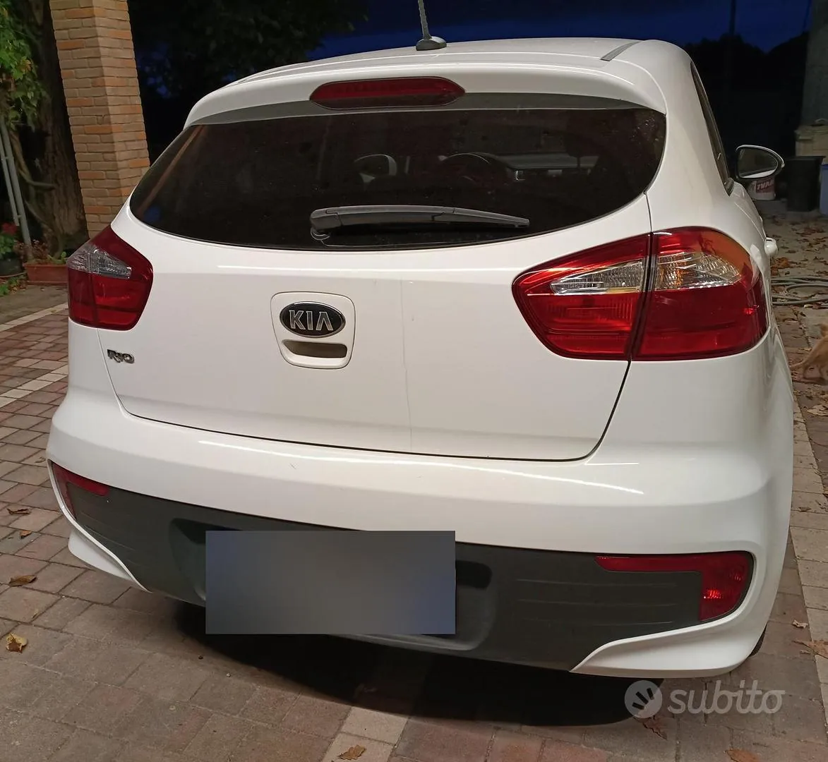 Kia Rio 2015 photo 3