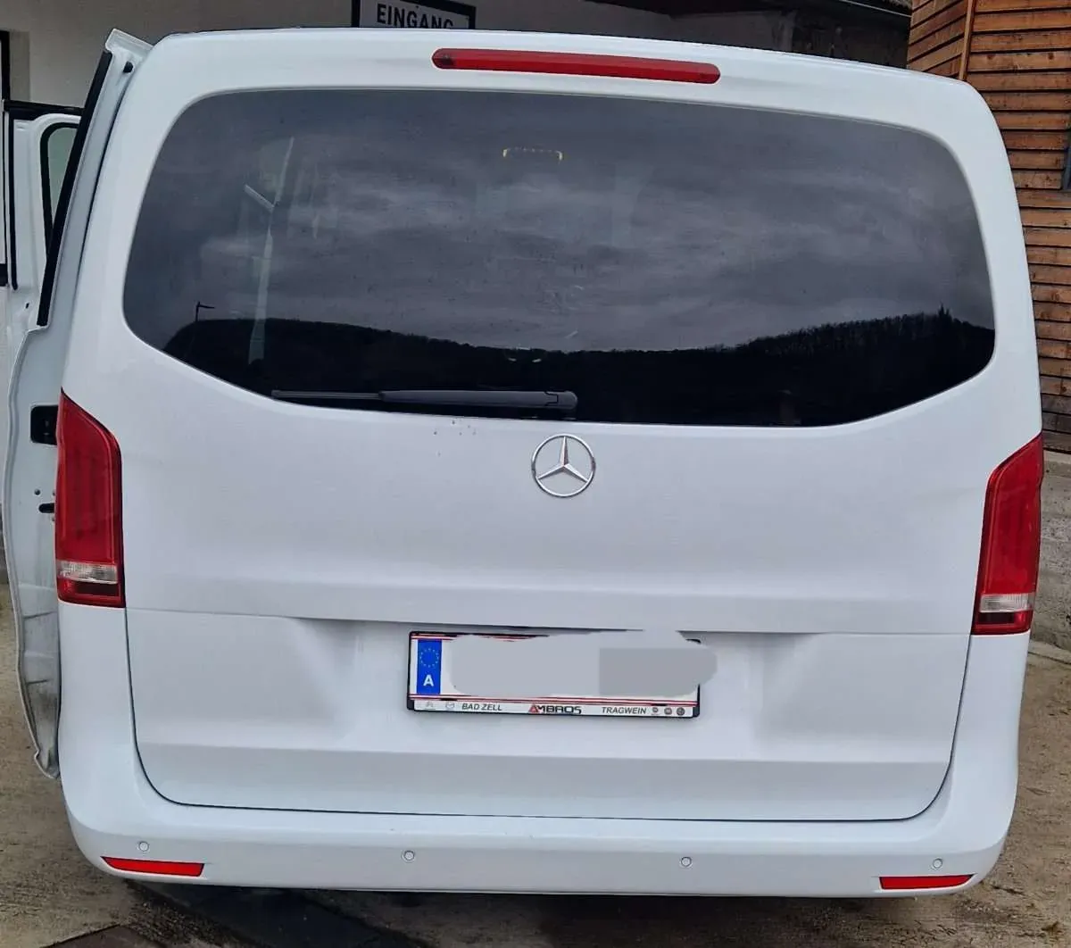 Mercedes-Benz V-Class 2015 photo 3