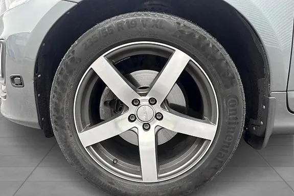 Volvo Xc60 2017 photo 5
