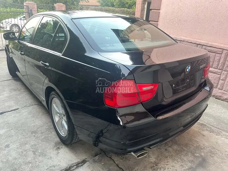BMW 320 2009 photo 5