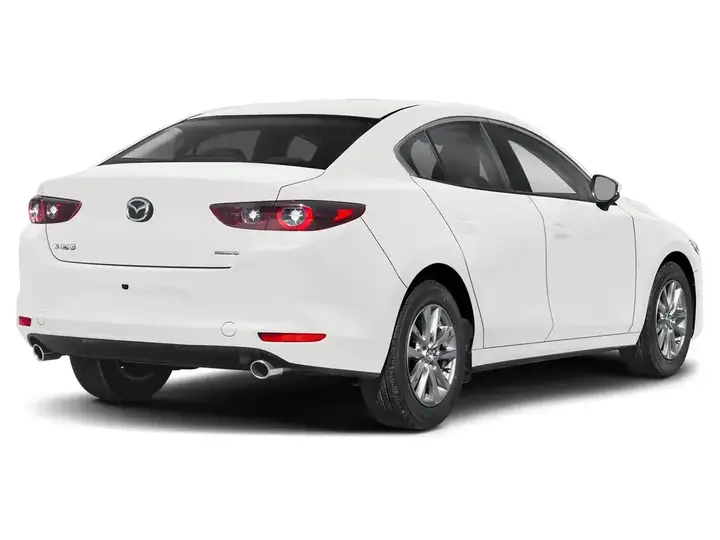 Mazda Mazda3 2024 photo 2
