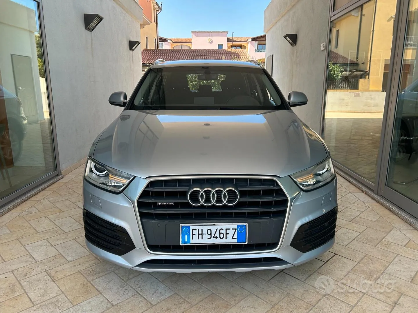 Audi Q3 2017 photo 2