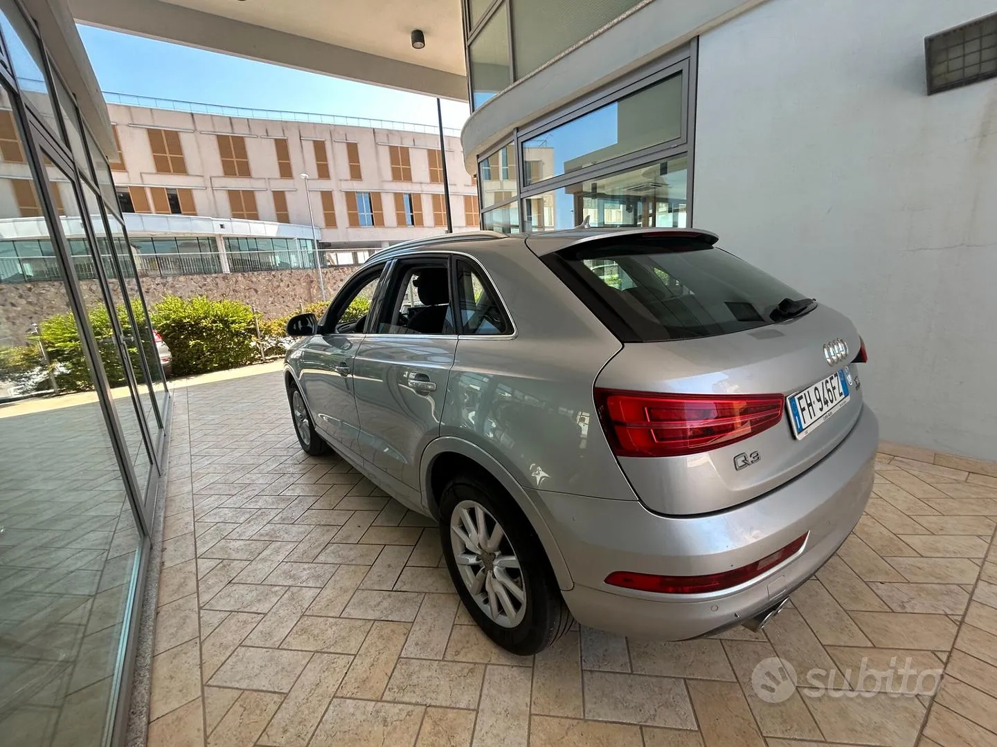 Audi Q3 2017 photo 3