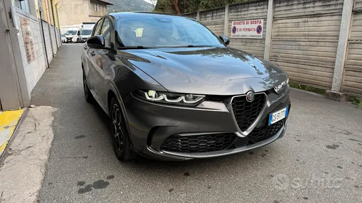 Alfa Romeo Tonale 2024 photo 3