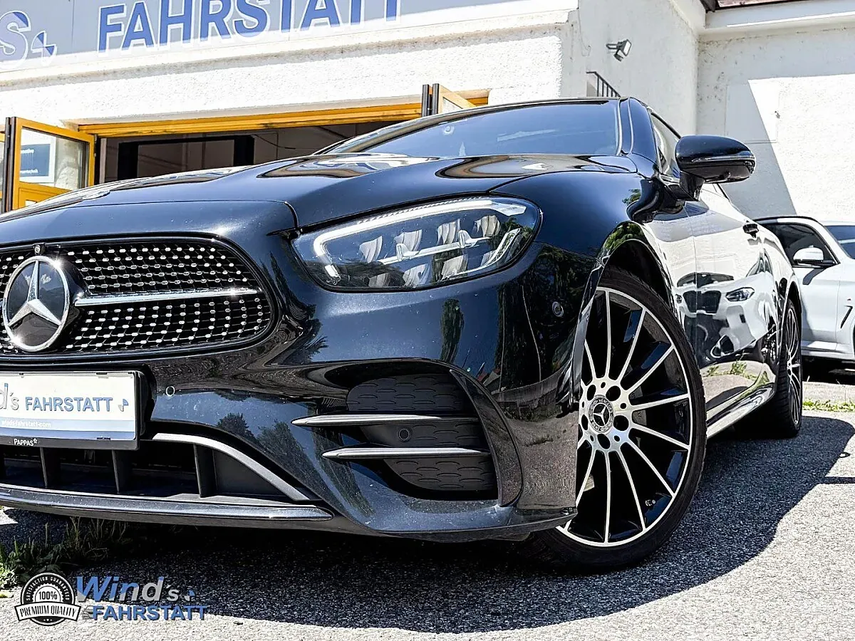 Mercedes-Benz E-Class 2022 photo 2
