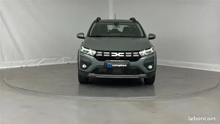 Dacia Sandero 2023 photo 2