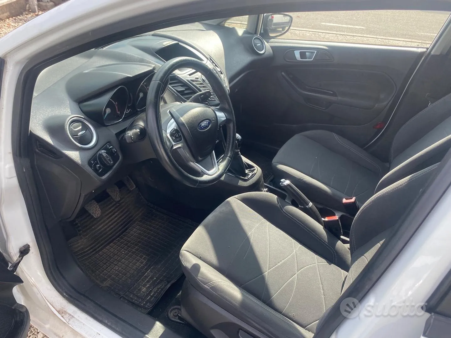 Ford Fiesta 2017 photo 3