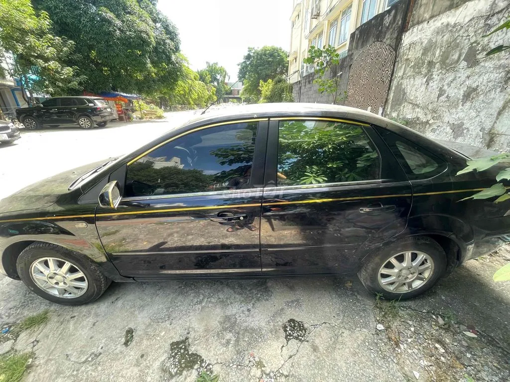 Ford Focus 2005 photo 2