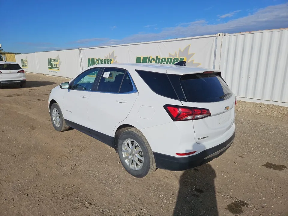 Chevrolet Equinox 2022 photo 3