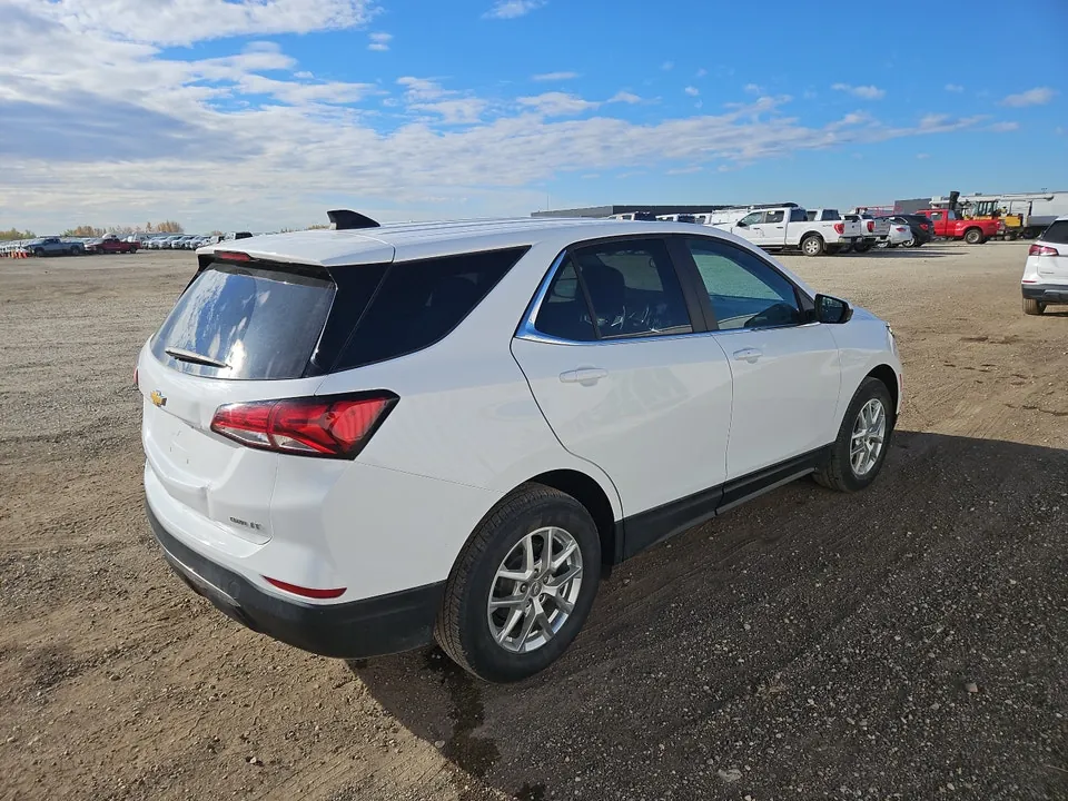 Chevrolet Equinox 2022 photo 4