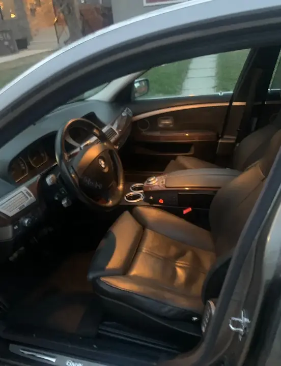 BMW 7 Series 2006 photo 3