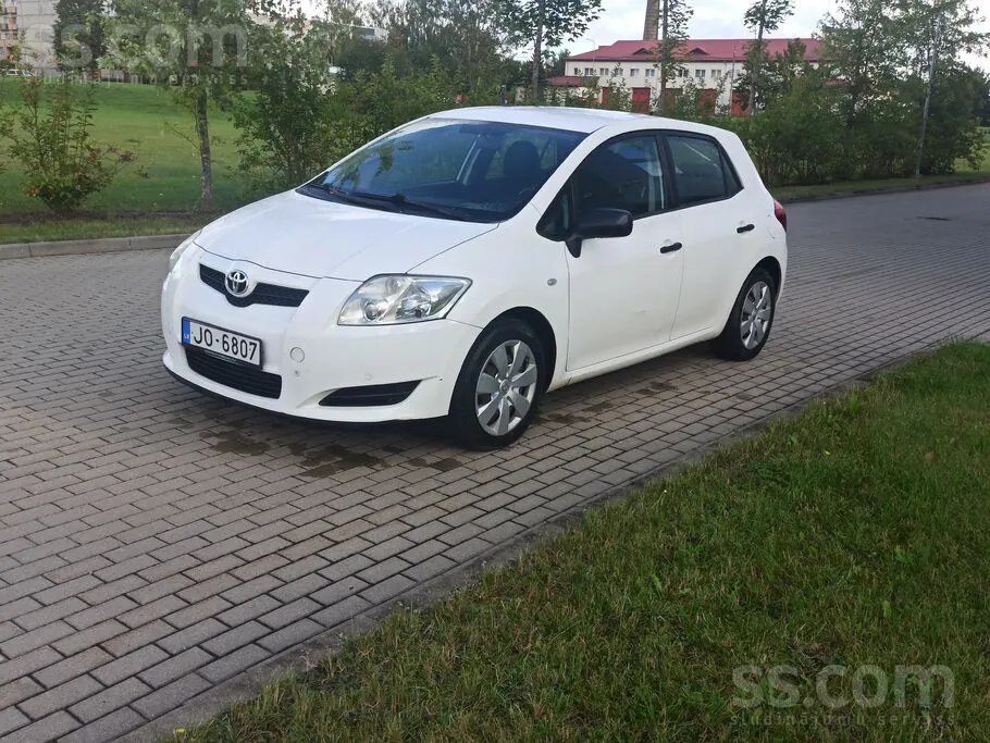 Toyota Auris
