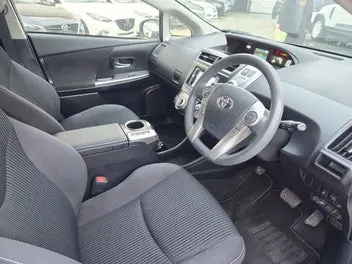 Toyota Prius 2015 photo 4