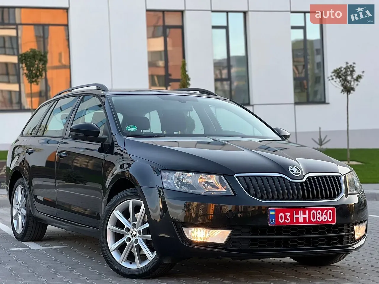 Skoda Octavia 2014 photo 2