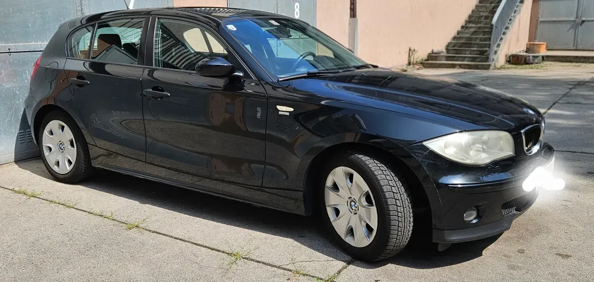 BMW 1 Series 2006 photo 2