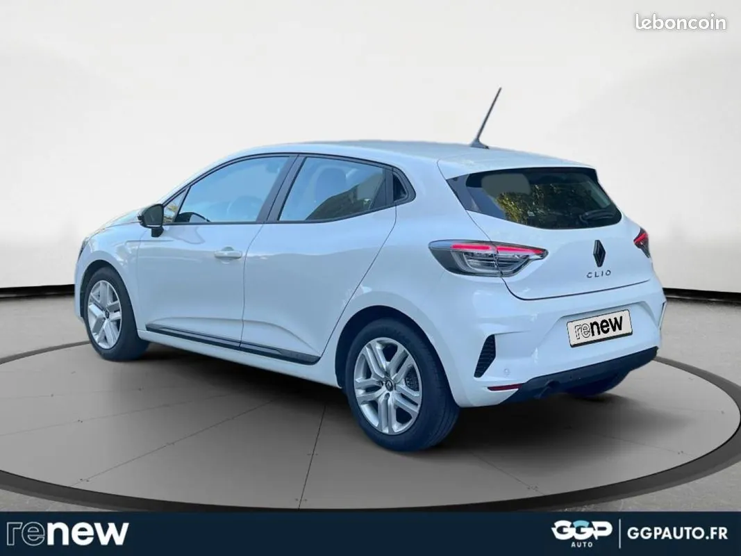 Renault Clio 2025 photo 3