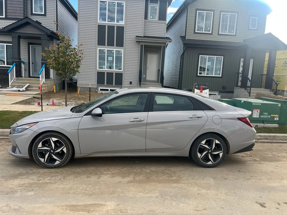 Hyundai Elantra 2023 photo 4