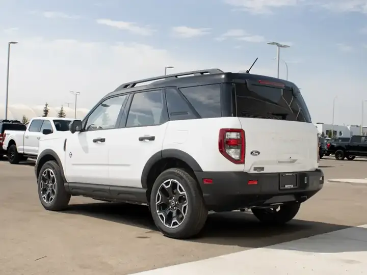 Ford Bronco Sport 2026 photo 4