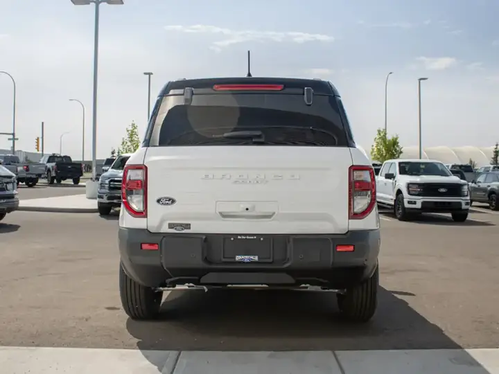 Ford Bronco Sport 2026 photo 5