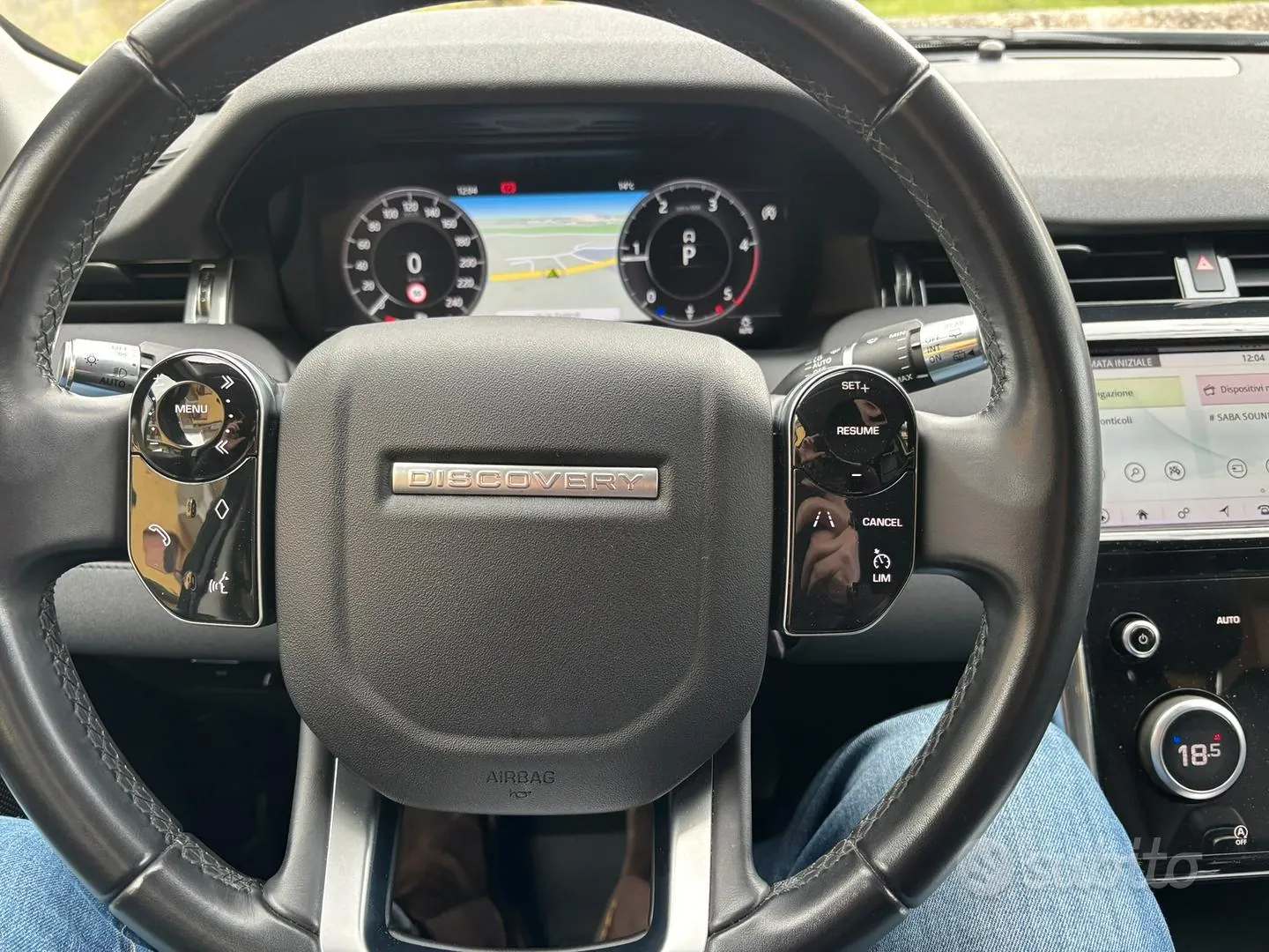 Land Rover Discovery Sport 2020 photo 4