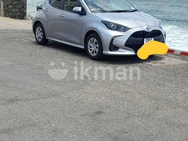 Toyota Yaris 2023 photo 3