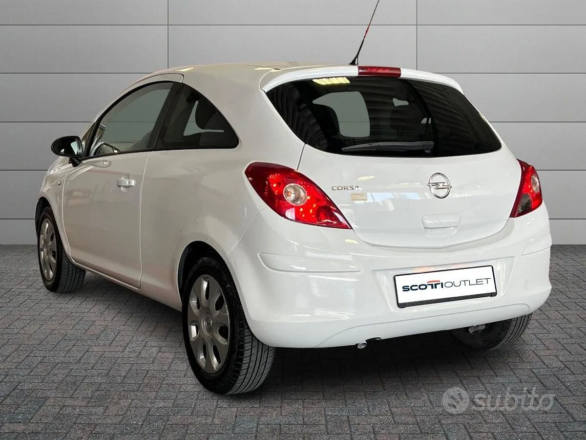 Opel Corsa 2013 photo 4