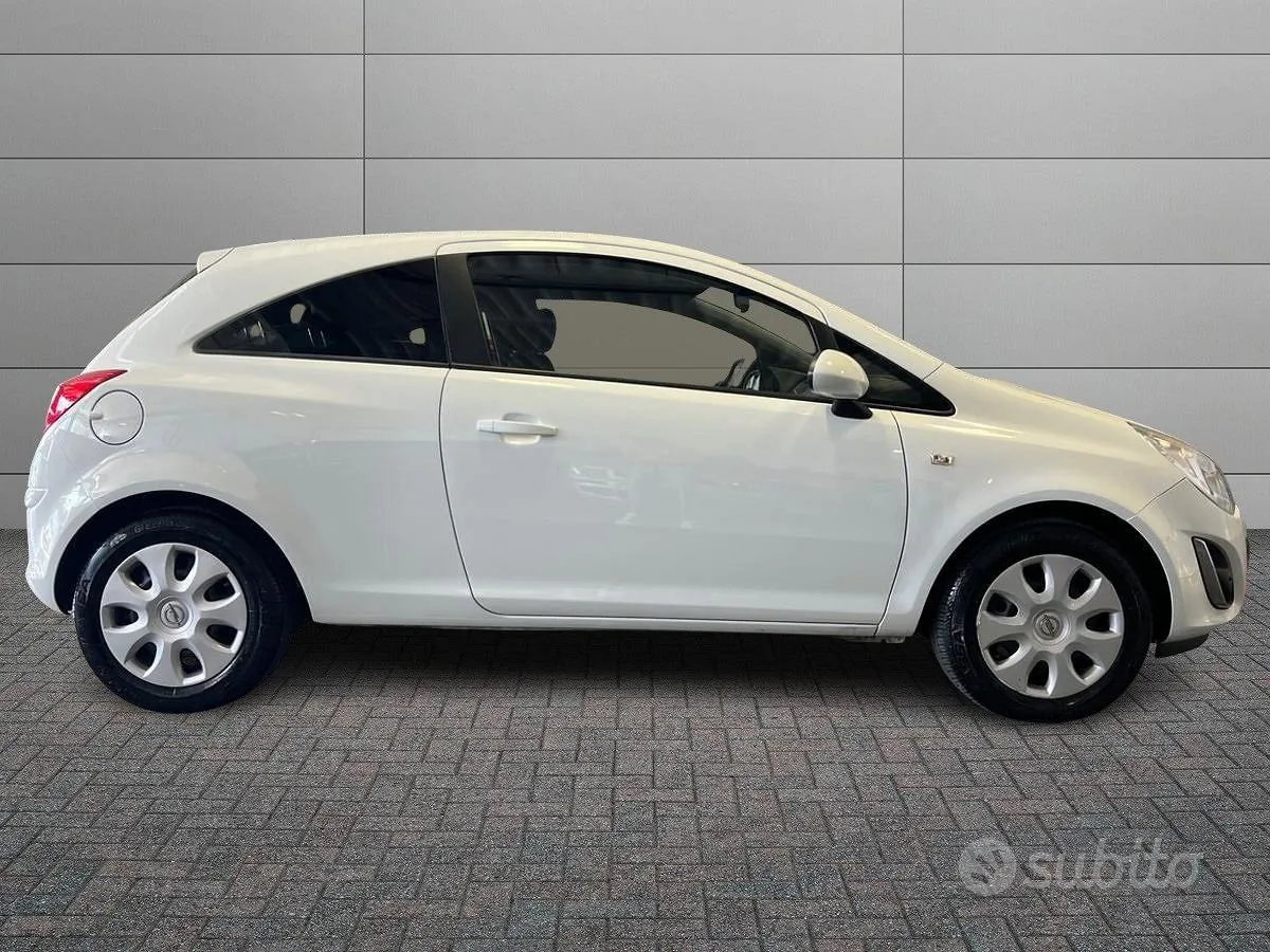 Opel Corsa 2013 photo 3