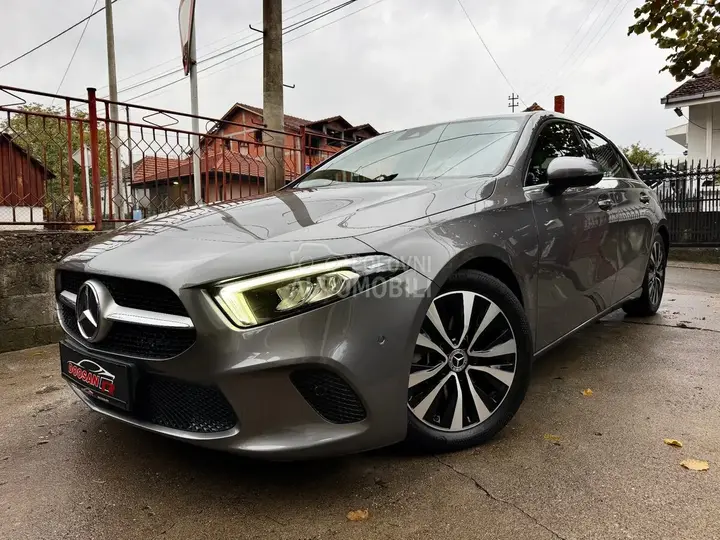 Mercedes-Benz A 180 2021 photo 2