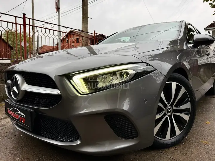Mercedes-Benz A 180