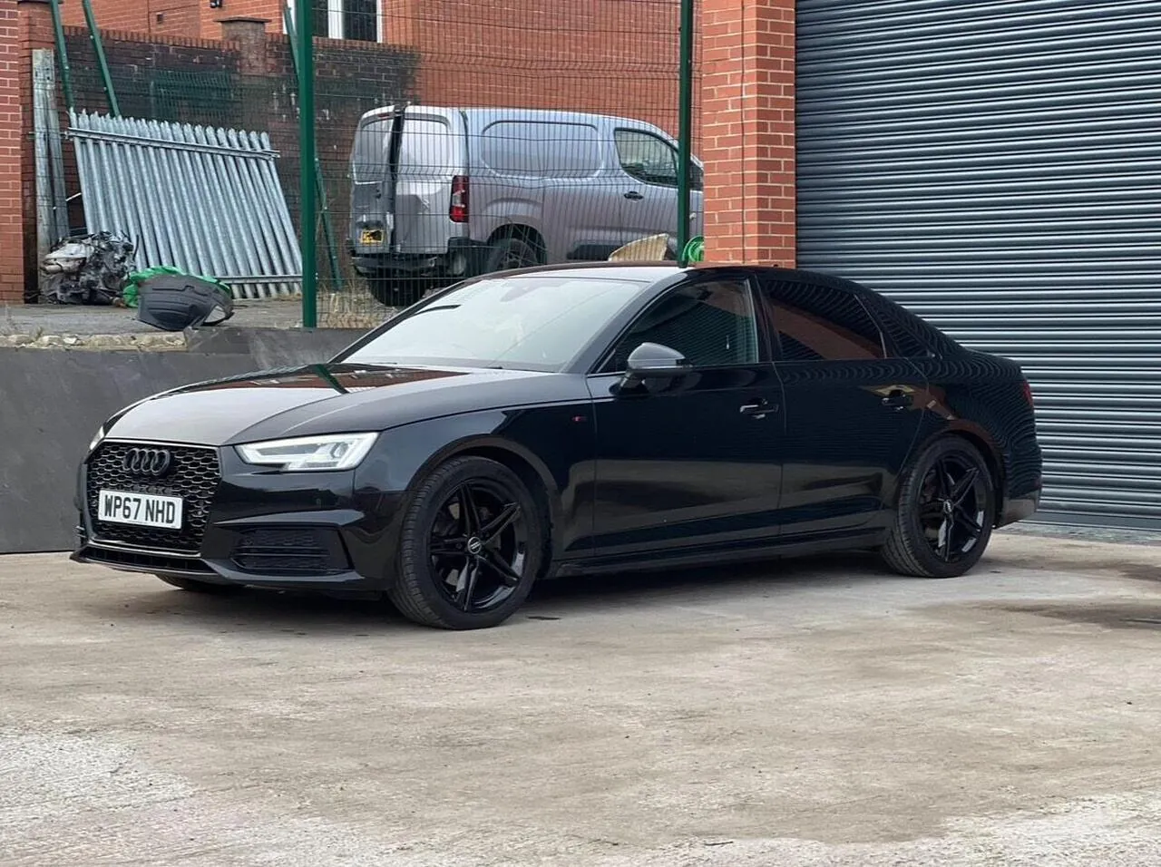 Audi A4 2017 photo 4