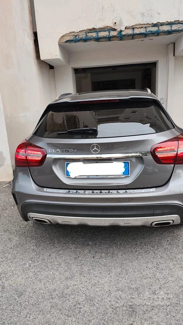 Mercedes-Benz Gla 2017 photo 2