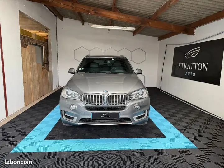 BMW X5 2015 photo 2
