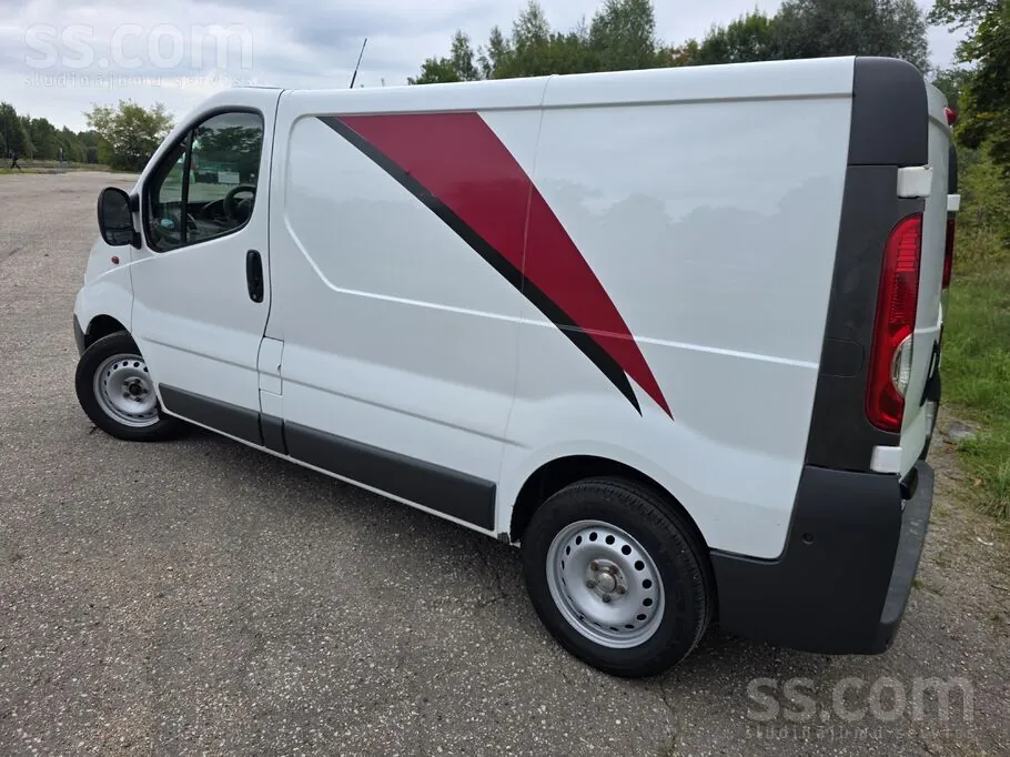 Opel Vivaro 2014 photo 3