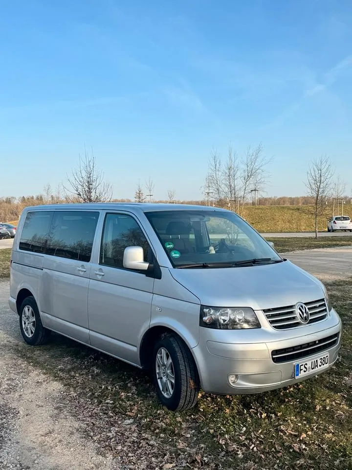 Volkswagen T5 Caravelle