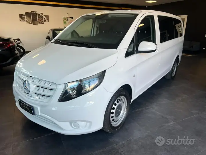 Mercedes-Benz Vito 2022 photo 3