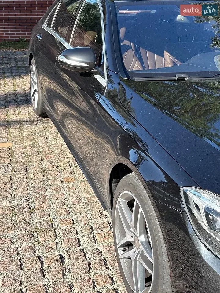 Mercedes-Benz S-Class 2016 photo 3