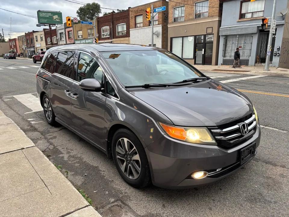 Honda Odyssey 2014 photo 3