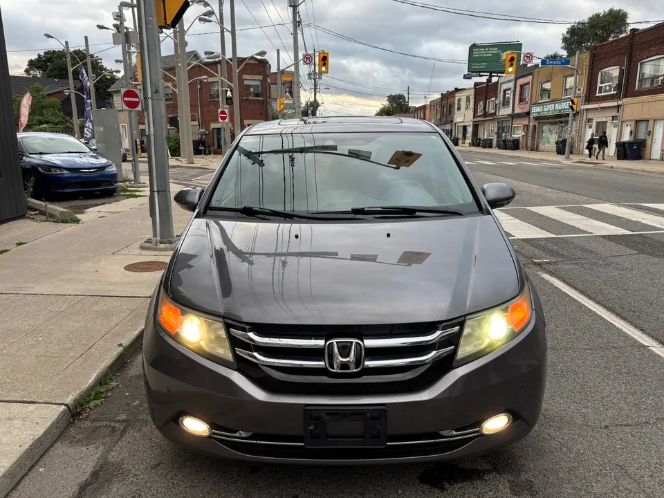 Honda Odyssey 2014 photo 2