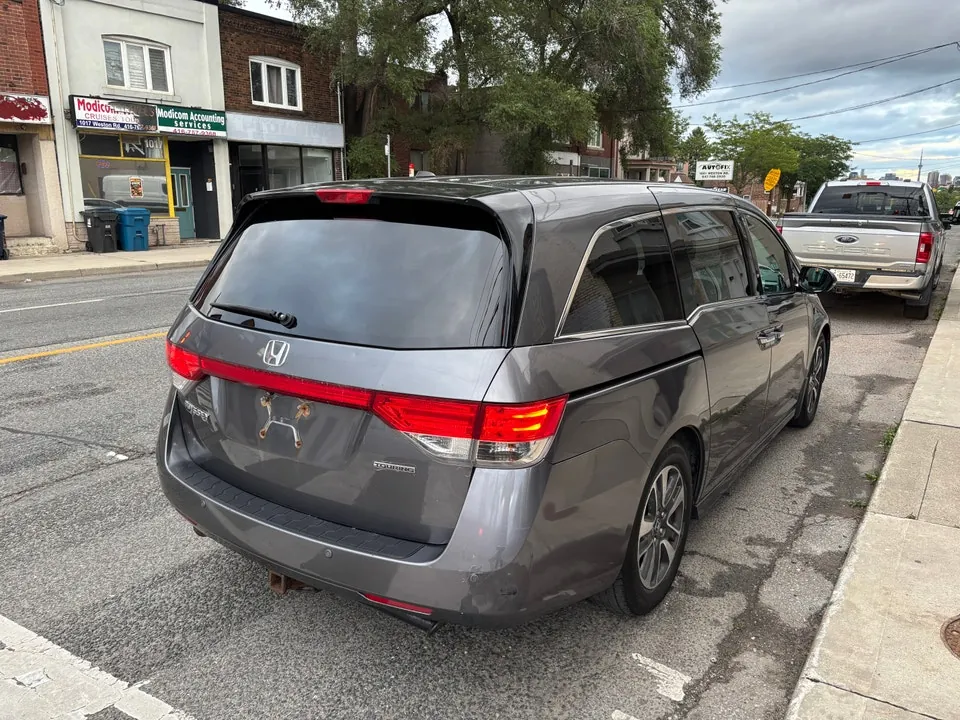 Honda Odyssey 2014 photo 4