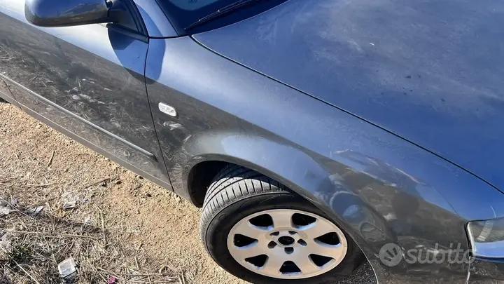 Audi A4 2002 photo 5