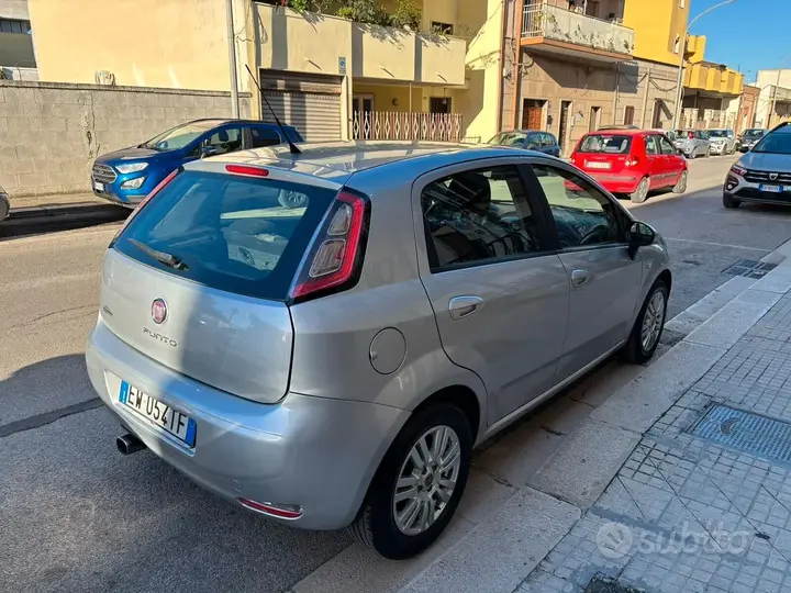 Fiat Punto 2014 photo 3