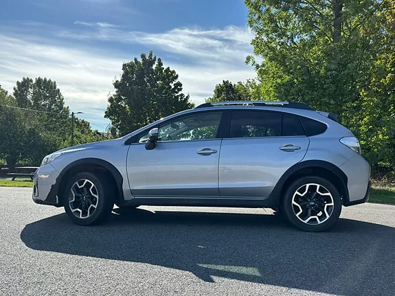 Subaru Xv 2017 photo 5