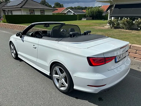 Audi A3 2015 photo 3