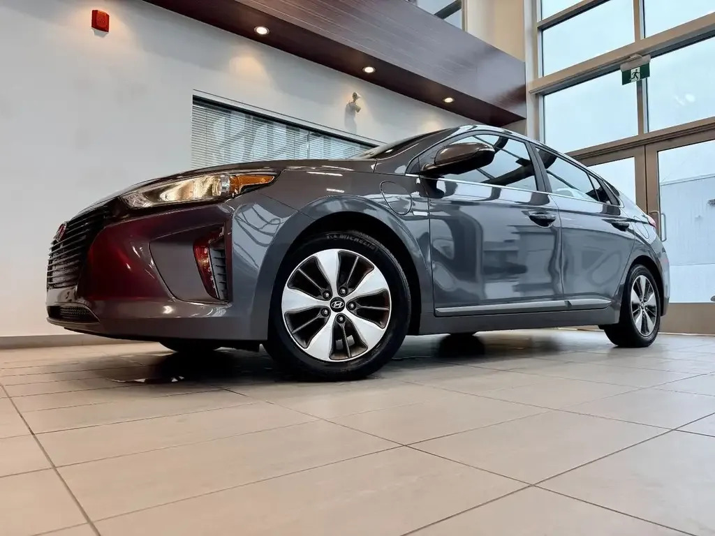 Hyundai Ioniq 2019 photo 2