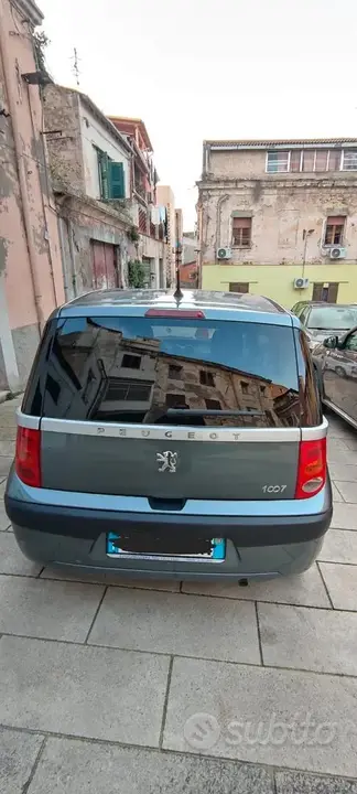 Peugeot 1007 2006 photo 2