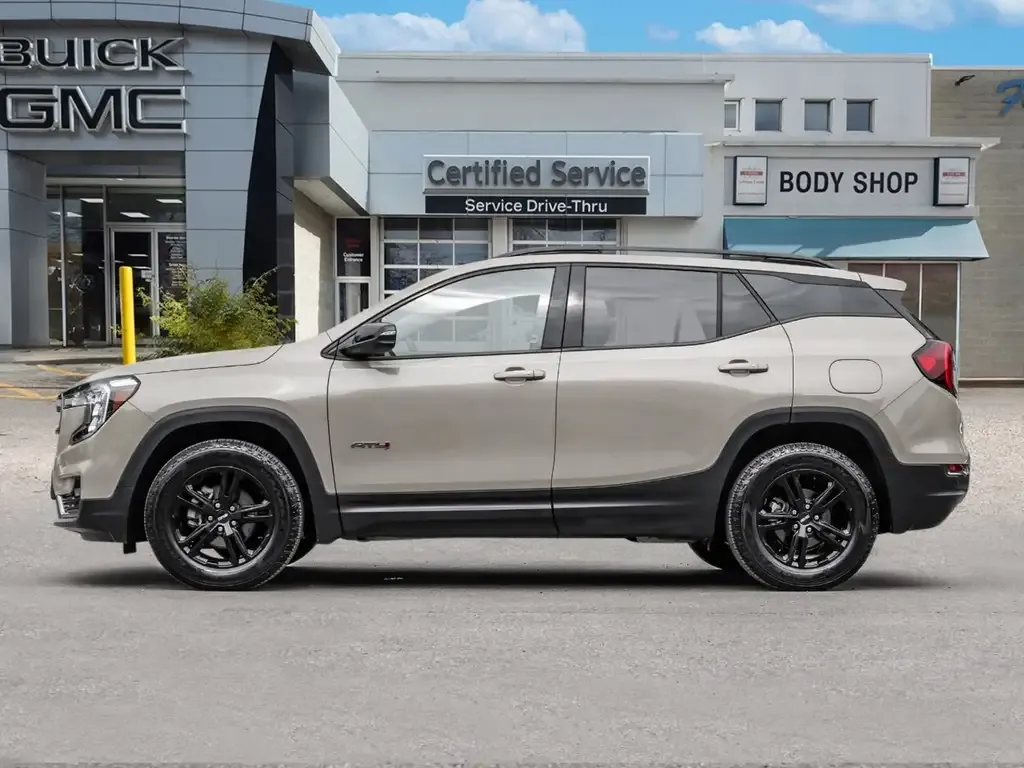GMC Terrain 2023 photo 3