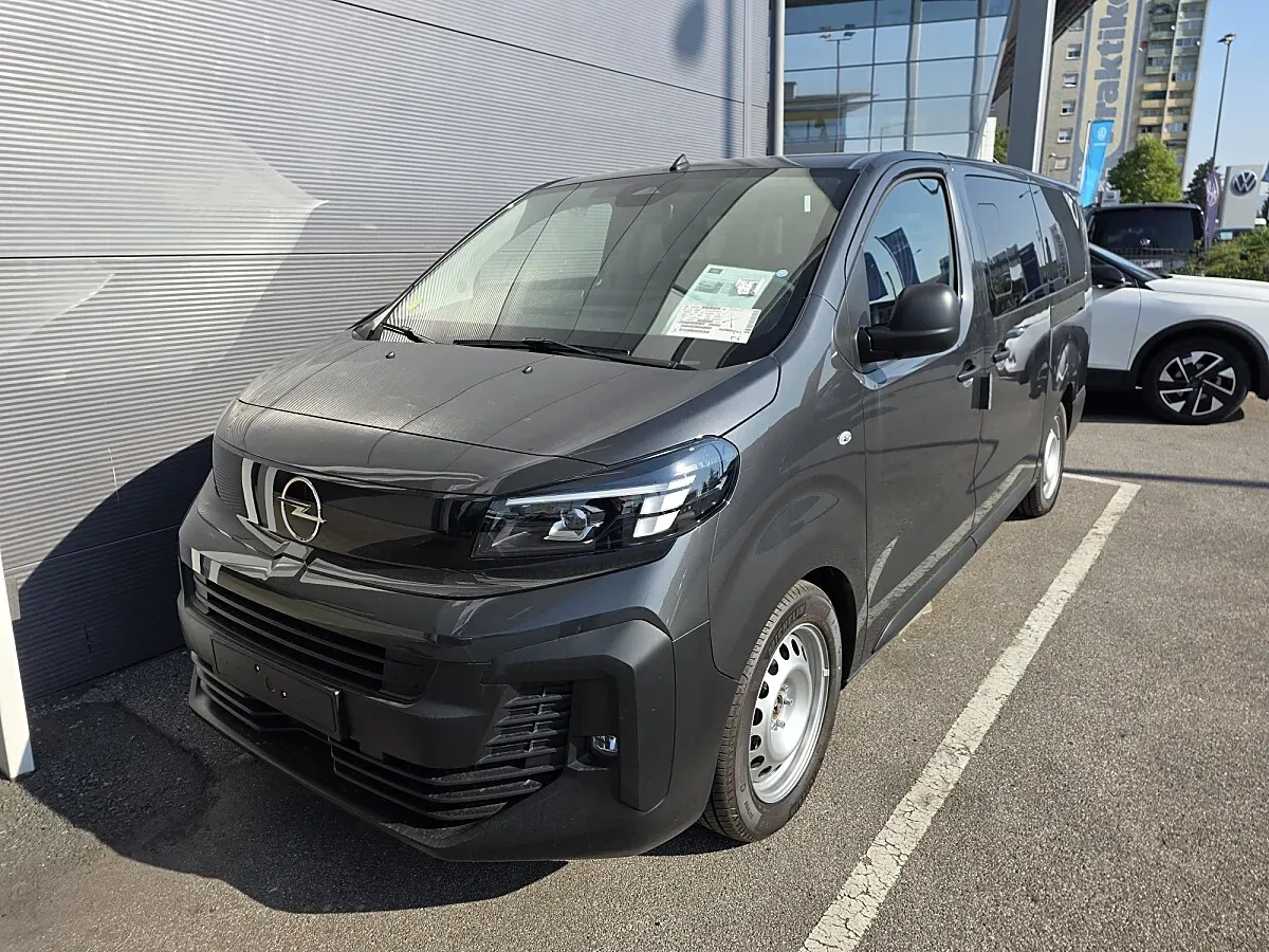 Opel Vivaro photo 2