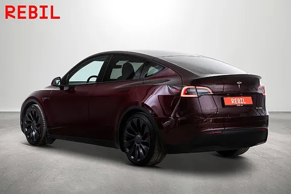 Tesla Model Y 2024 photo 5