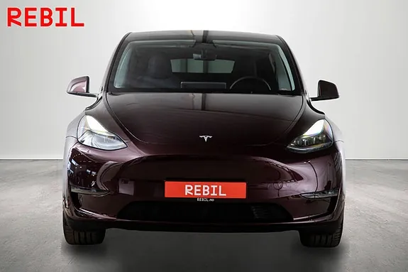 Tesla Model Y 2024 photo 3