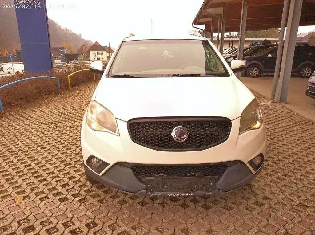 KG Mobility Korando Plus 2015 photo 2